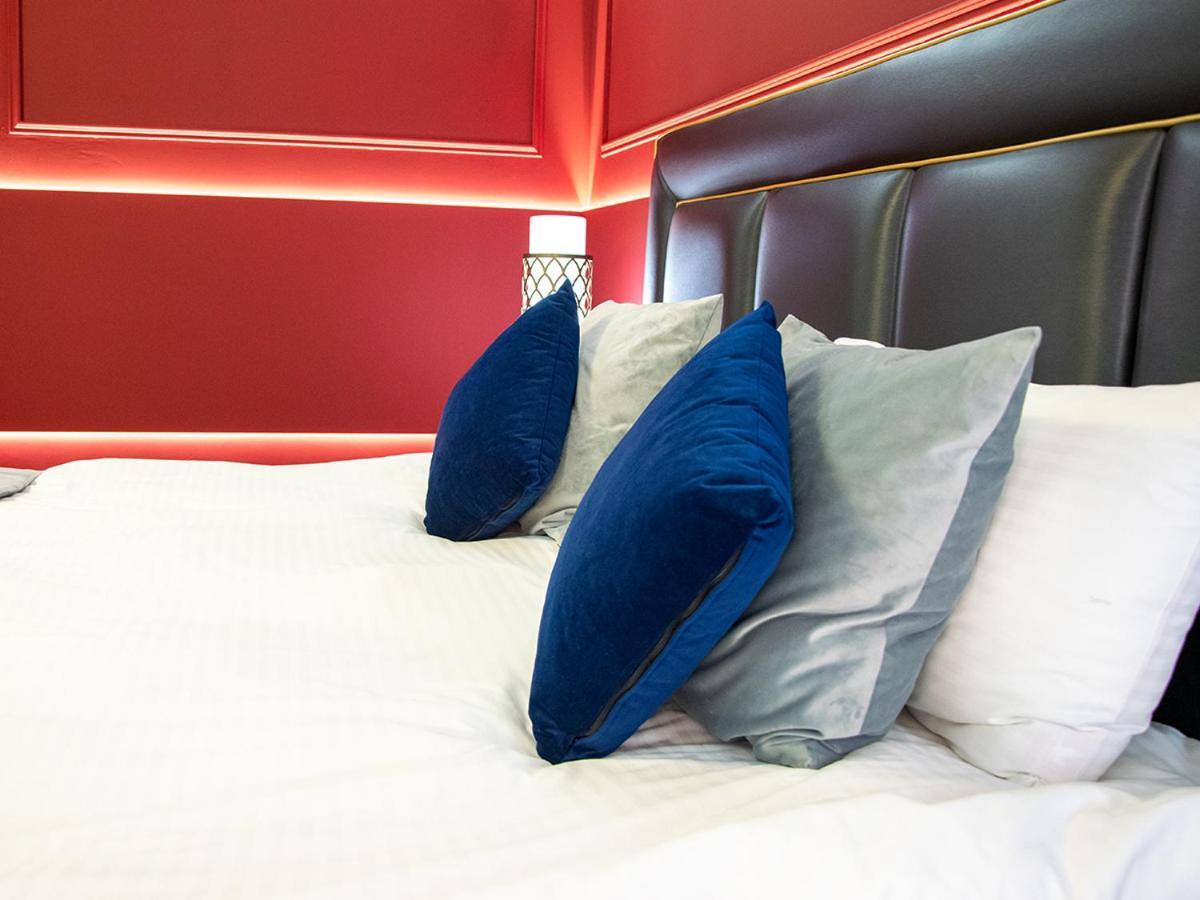 Aquaperla Hotel & Spa Chişinau Exteriör bild