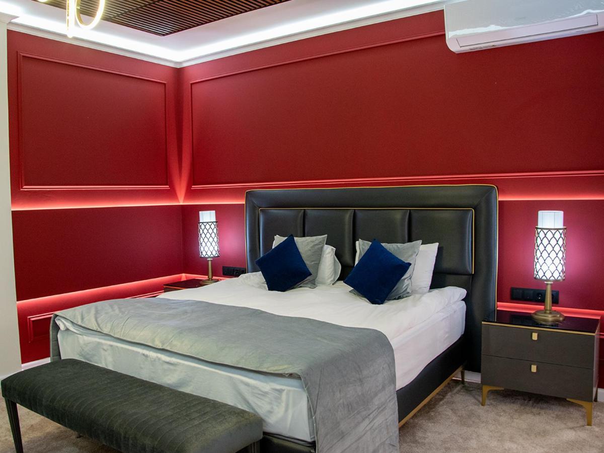 Aquaperla Hotel & Spa Chişinau Exteriör bild